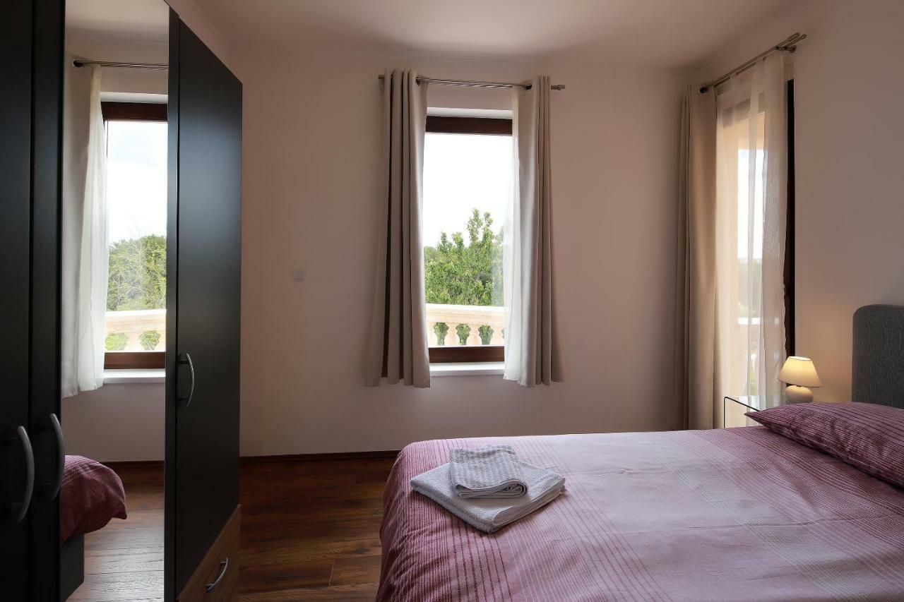 Apartments Galboka Nerezine Exterior photo